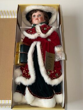 Seymour Mann Connoisseur Collection Doll and Stand with Box